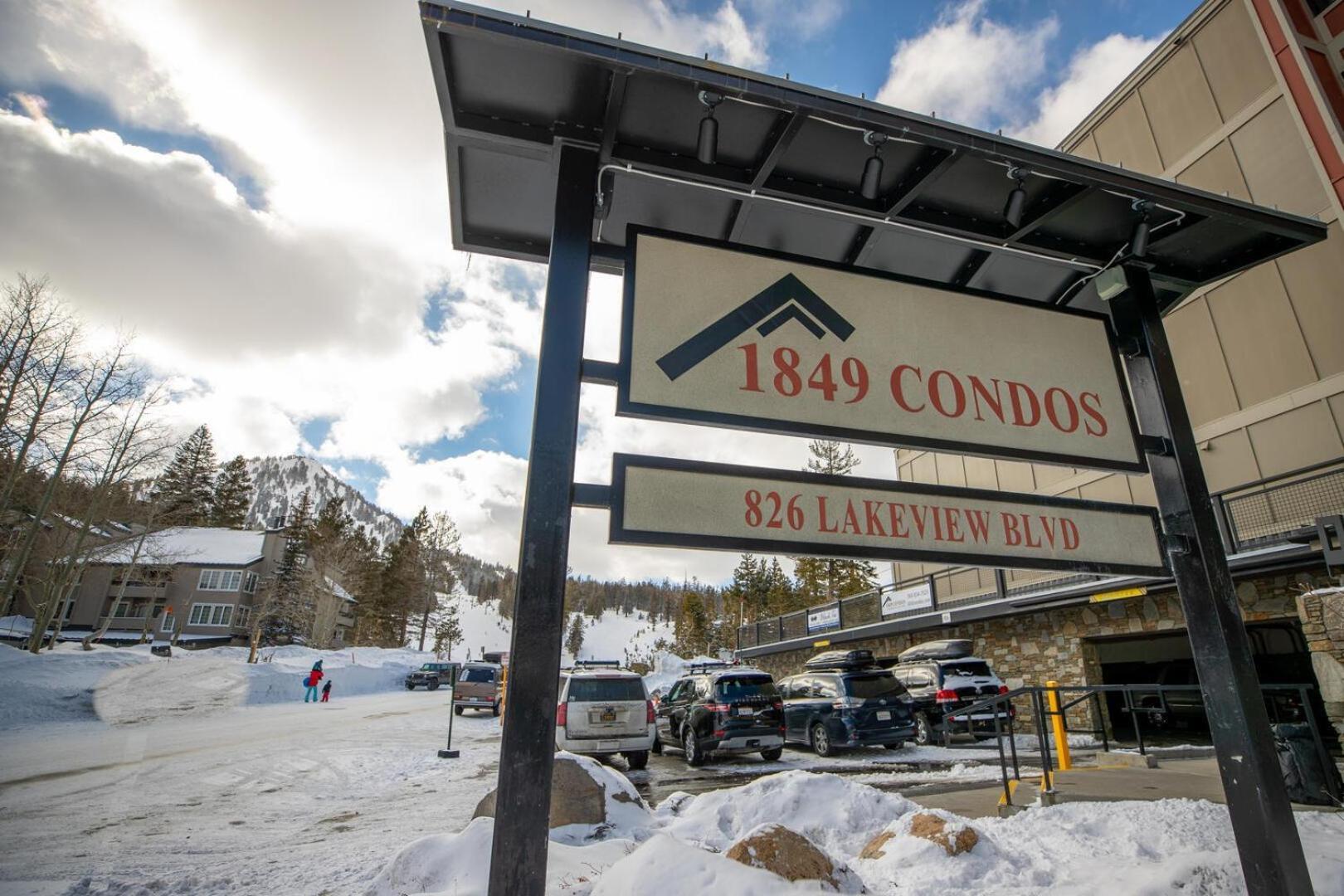 623 * Mammoth Lakes