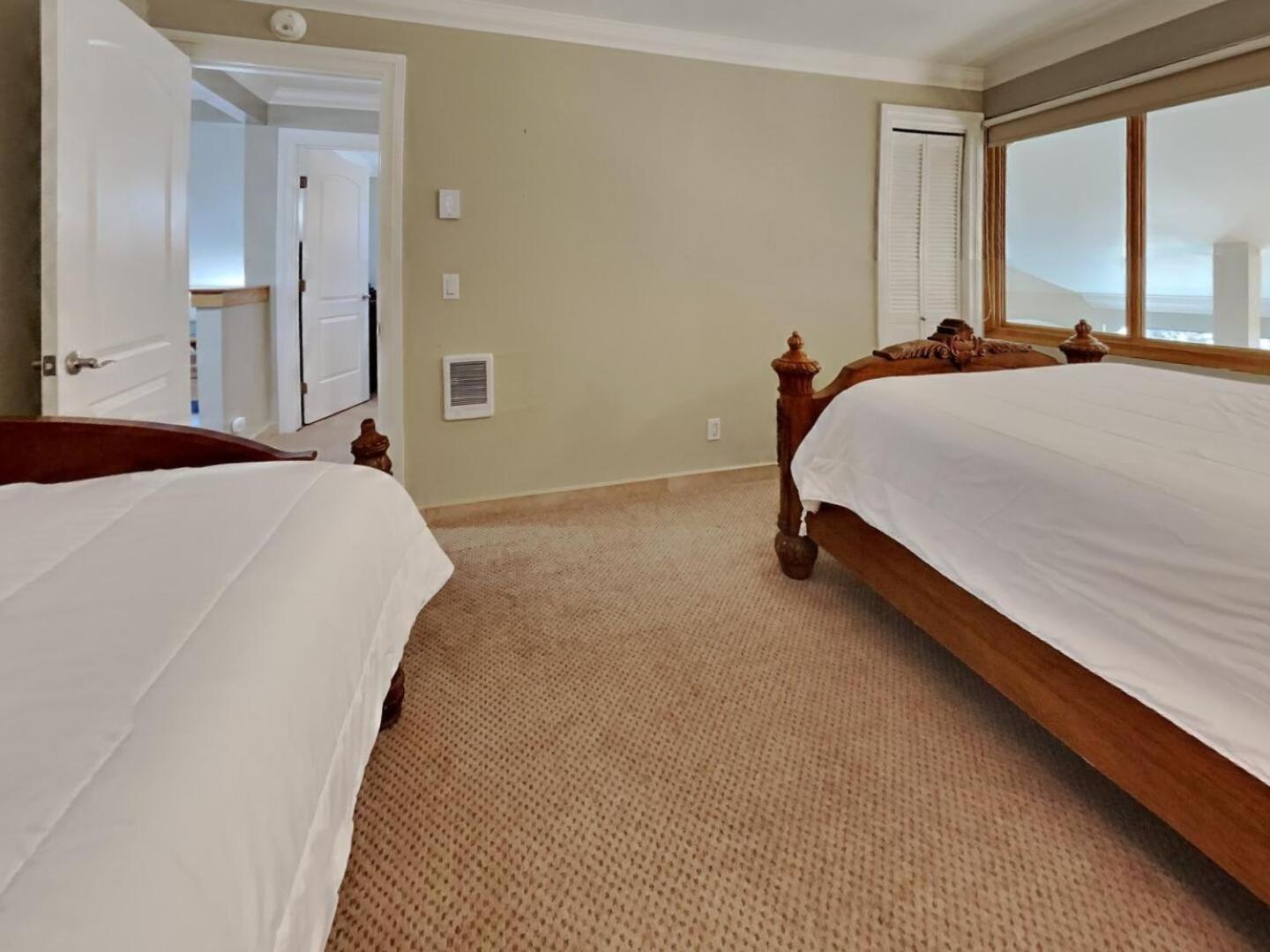 623 Mammoth Lakes